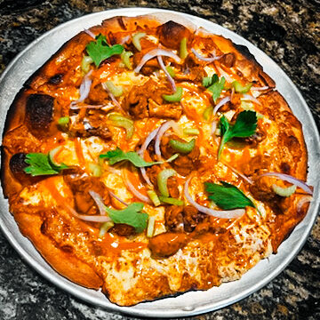 BUFFALO CHICKEN PIZZA